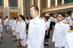 อธิการบดี มรภ.เทพสตรี นำคณะผู้บริหาร คณาจารย์ บุคลากร นักเรียน และนักศึกษา ร่วมพิธีถวายพระพรชัยมงคล สมเด็จพระนางเจ้าสิริกิติ์ พระบรมราชินีนาถ พระบรมราชชนนีพันปีหลวง