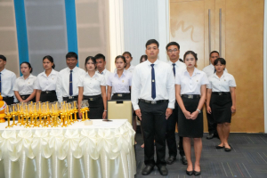 อธิการบดี มรภ.เทพสตรี นำคณะผู้บริหาร คณาจารย์ บุคลากร นักเรียน และนักศึกษา ร่วมพิธีถวายพระพรชัยมงคล สมเด็จพระนางเจ้าสิริกิติ์ พระบรมราชินีนาถ พระบรมราชชนนีพันปีหลวง