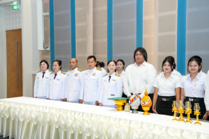 อธิการบดี มรภ.เทพสตรี นำคณะผู้บริหาร คณาจารย์ บุคลากร นักเรียน และนักศึกษา ร่วมพิธีถวายพระพรชัยมงคล สมเด็จพระนางเจ้าสิริกิติ์ พระบรมราชินีนาถ พระบรมราชชนนีพันปีหลวง
