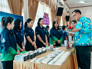 กองบริการการศึกษา พร้อมด้วยงานสื่อสารองค์กร มรภ.เทพสตรี ลงพื้นที่ออกบูธงานมหกรรมเสริมสร้างแรงบันดาลใจ ทักษะอาชีพ และการเรียนต่อในยุคดิจิทัลฯ