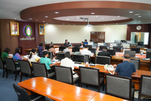 การประชุม คกก.ขับเคลื่อนการดำเนินงานตามเกณฑ์ EdPEx V มรภ.เทพสตรี ประจำปีการศึกษา 2567 ครั้งที่ 4/68