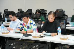 มรภ.เทพสตรี รับฟังการรายงานผลการดำเนินงานโปรแกรมระบบบริการการศึกษาฯ จากผู้แทน บ.วิชั่นเน็ต