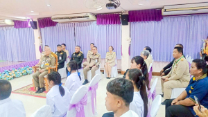 มรภ.เทพสตรี ร่วมต้อนรับองคมนตรีในโอกาสติดตาม ตรวจเยี่ยมโรงเรียนในโครงการกองทุนการศึกษา และโรงเรียนเครือข่ายฯ จังหวัดลพบุรี