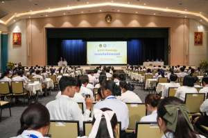 วิชาเอกภาษาไทย คณะมนุษยศาสตร์ฯ ร่วมกับภาคีเครือข่าย จัดประกวดประชันกลอนสด วรรณศิลป์เทพสตรี ครั้งที่ 3 ชิงถ้วยรัฐมนตรี อว.