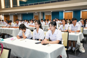 วิชาเอกภาษาไทย คณะมนุษยศาสตร์ฯ ร่วมกับภาคีเครือข่าย จัดประกวดประชันกลอนสด วรรณศิลป์เทพสตรี ครั้งที่ 3 ชิงถ้วยรัฐมนตรี อว.