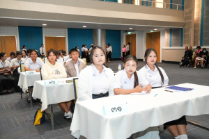 วิชาเอกภาษาไทย คณะมนุษยศาสตร์ฯ ร่วมกับภาคีเครือข่าย จัดประกวดประชันกลอนสด วรรณศิลป์เทพสตรี ครั้งที่ 3 ชิงถ้วยรัฐมนตรี อว.