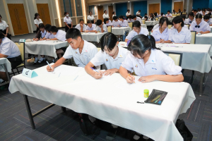 วิชาเอกภาษาไทย คณะมนุษยศาสตร์ฯ ร่วมกับภาคีเครือข่าย จัดประกวดประชันกลอนสด วรรณศิลป์เทพสตรี ครั้งที่ 3 ชิงถ้วยรัฐมนตรี อว.