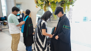 มรภ.เทพสตรี รับรายงานตัวบัณฑิต และมหาบัณฑิต ที่จะเข้ารับพระราชทานปริญญาบัตร ประจำปี พ.ศ. 2568