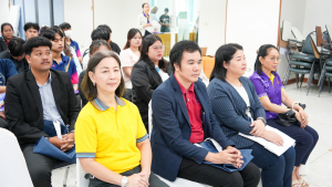 มรภ.เทพสตรี จัดอบรมพัฒนาทักษะการจัดกิจกรรมและจัดทำสื่อส่งเสริมการเรียนรู้