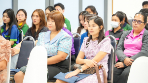 มรภ.เทพสตรี จัดอบรมพัฒนาทักษะการจัดกิจกรรมและจัดทำสื่อส่งเสริมการเรียนรู้