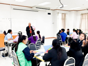 มรภ.เทพสตรี จัดอบรมพัฒนาทักษะการจัดกิจกรรมและจัดทำสื่อส่งเสริมการเรียนรู้