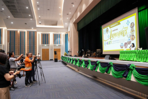 มหาวิทยาลัยราชภัฏเทพสตรี จัดแถลงข่าวงานมหกรรม 105 ปี “สร้างพลังท้องถิ่นสู่ความมั่นคง มั่งคั่ง และยั่งยืน” (The 105th Anniversary of TRU: Empower Local Communities for Security, Prosperity and Sustainability)