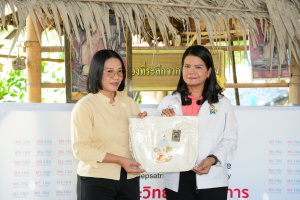 มรภ.เทพสตรี ส่งมอบผลงานโครงการ “พลิกโฉมดินสอพอง” สู่ Soft Power ของประเทศ