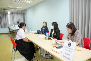 คณะวิทยาการจัดการ จัดสัมภาษณ์นักศึกษาเพื่อคัดเลือกเข้ารับทุนการศึกษาในงานมหกรรมเทพสตรี 105 ปี