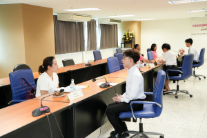 คณะมนุษยศาสตร์ฯ จัดสัมภาษณ์นักศึกษาเพื่อคัดเลือกเข้ารับทุนการศึกษาในงานมหกรรมเทพสตรี 105 ปี