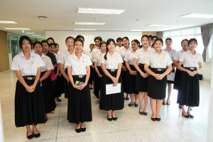 คณะมนุษยศาสตร์ฯ จัดสัมภาษณ์นักศึกษาเพื่อคัดเลือกเข้ารับทุนการศึกษาในงานมหกรรมเทพสตรี 105 ปี