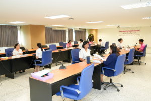 คณะมนุษยศาสตร์ฯ จัดสัมภาษณ์นักศึกษาเพื่อคัดเลือกเข้ารับทุนการศึกษาในงานมหกรรมเทพสตรี 105 ปี