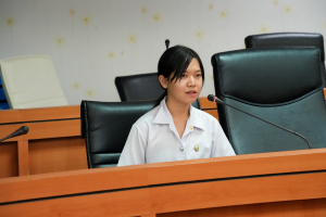 คณะเทคโนโลยีสารสนเทศ จัดสัมภาษณ์นักศึกษาเพื่อคัดเลือกเข้ารับทุนการศึกษาในงานมหกรรมเทพสตรี 105 ปี