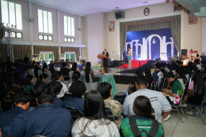 คณะเทคโนโลยีอุตสาหกรรม จัดประกวดดาว เดือน