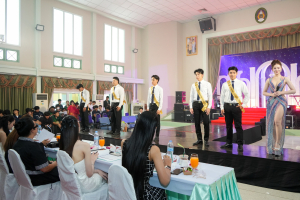 คณะเทคโนโลยีอุตสาหกรรม จัดประกวดดาว เดือน