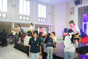 คณะเทคโนโลยีอุตสาหกรรม จัดประกวดดาว เดือน