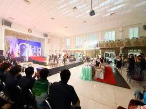 คณะเทคโนโลยีอุตสาหกรรม จัดประกวดดาว เดือน