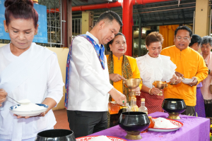 มรภ.เทพสตรี ร่วมงานประเพณีบุญเดือนสิบตักบาตรน้ำผึ้ง ประจำปี พ.ศ. 2568 สืบสานอัตลักษณ์ของชุมชนมอญบางขันหมาก