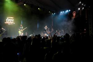 มรภ.เทพสตรี ร่วมกับ วิชาเอกดนตรีศึกษา คณะมนุษยศาสตร์ จัดการแสดงคอนเสิร์ต TRU Music Fest 2025