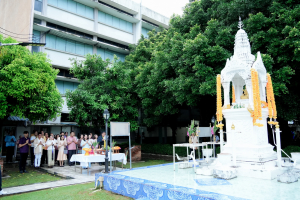 Day 1 : มรภ.เทพสตรี จัดงานมหกรรมเทพสตรี 105 ปี “สร้างพลังท้องถิ่นสู่ความมั่นคง มั่งคั่ง และยั่งยืน” (The 105th Anniversary of TRU: Empower Local Communities for Security, Prosperity and Sustainability)