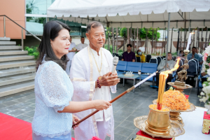 Day 1 : มรภ.เทพสตรี จัดงานมหกรรมเทพสตรี 105 ปี “สร้างพลังท้องถิ่นสู่ความมั่นคง มั่งคั่ง และยั่งยืน” (The 105th Anniversary of TRU: Empower Local Communities for Security, Prosperity and Sustainability)