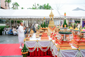Day 1 : มรภ.เทพสตรี จัดงานมหกรรมเทพสตรี 105 ปี “สร้างพลังท้องถิ่นสู่ความมั่นคง มั่งคั่ง และยั่งยืน” (The 105th Anniversary of TRU: Empower Local Communities for Security, Prosperity and Sustainability)