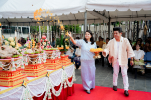 Day 1 : มรภ.เทพสตรี จัดงานมหกรรมเทพสตรี 105 ปี “สร้างพลังท้องถิ่นสู่ความมั่นคง มั่งคั่ง และยั่งยืน” (The 105th Anniversary of TRU: Empower Local Communities for Security, Prosperity and Sustainability)