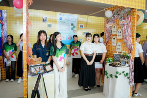 มรภ.เทพสตรี จัดงานมหกรรมเทพสตรี 105 ปี “สร้างพลังท้องถิ่นสู่ความมั่นคง มั่งคั่ง และยั่งยืน” (The 105th Anniversary of TRU: Empower Local Communities for Security, Prosperity and Sustainability)