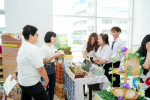 มรภ.เทพสตรี จัดงานมหกรรมเทพสตรี 105 ปี “สร้างพลังท้องถิ่นสู่ความมั่นคง มั่งคั่ง และยั่งยืน” (The 105th Anniversary of TRU: Empower Local Communities for Security, Prosperity and Sustainability)
