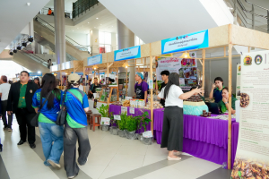 มรภ.เทพสตรี จัดงานมหกรรมเทพสตรี 105 ปี “สร้างพลังท้องถิ่นสู่ความมั่นคง มั่งคั่ง และยั่งยืน” (The 105th Anniversary of TRU: Empower Local Communities for Security, Prosperity and Sustainability)