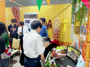 มรภ.เทพสตรี จัดงานมหกรรมเทพสตรี 105 ปี “สร้างพลังท้องถิ่นสู่ความมั่นคง มั่งคั่ง และยั่งยืน” (The 105th Anniversary of TRU: Empower Local Communities for Security, Prosperity and Sustainability)