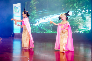 มรภ.เทพสตรี จัดงานมหกรรมเทพสตรี 105 ปี “สร้างพลังท้องถิ่นสู่ความมั่นคง มั่งคั่ง และยั่งยืน” (The 105th Anniversary of TRU: Empower Local Communities for Security, Prosperity and Sustainability)