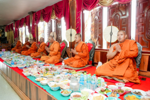 คณะเทคโนโลยีอุตสาหกรรม เป็นผู้แทน มรภ.เทพสตรี ร่วมโครงการ ผู้ว่าฯ พาแต่งไทย หิ้วปิ่นโตทำบุญ เกื้อกูลพระพุทธศาสนา รักษาสิ่งแวดล้อม จ.ลพบุรี ครั้งที่ 7