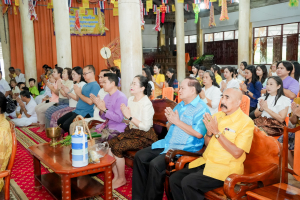 คณะเทคโนโลยีอุตสาหกรรม เป็นผู้แทน มรภ.เทพสตรี ร่วมโครงการ ผู้ว่าฯ พาแต่งไทย หิ้วปิ่นโตทำบุญ เกื้อกูลพระพุทธศาสนา รักษาสิ่งแวดล้อม จ.ลพบุรี ครั้งที่ 7
