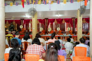 คณะเทคโนโลยีอุตสาหกรรม เป็นผู้แทน มรภ.เทพสตรี ร่วมโครงการ ผู้ว่าฯ พาแต่งไทย หิ้วปิ่นโตทำบุญ เกื้อกูลพระพุทธศาสนา รักษาสิ่งแวดล้อม จ.ลพบุรี ครั้งที่ 7
