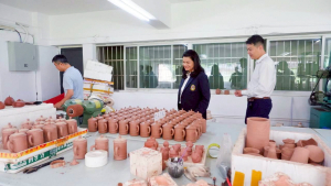 อธิการบดี นำผู้บริหาร มรภ.เทพสตรี ร่วมหารือแนวทางการแลกเปลี่ยนทางวิชาการ และลงนามความร่วมมือกับ Guangxi Talent International College