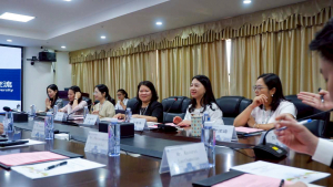 อธิการบดี นำผู้บริหาร มรภ.เทพสตรี ร่วมหารือแนวทางการแลกเปลี่ยนทางวิชาการ และลงนามความร่วมมือกับ Guangxi Talent International College