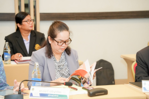 การประชุม คกก.ทบทวนนโยบายสภา มรภ.เทพสตรี