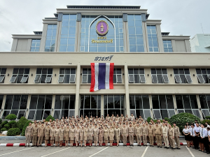อธิการบดี นำผู้บริหาร คณาจารย์ บุคลากร นักเรียน นักศึกษา มรภ.เทพสตรี ร่วมเคารพธงชาติเนื่องในวันพระราชทานธงชาติไทย 28 กันยายน