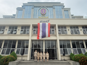 อธิการบดี นำผู้บริหาร คณาจารย์ บุคลากร นักเรียน นักศึกษา มรภ.เทพสตรี ร่วมเคารพธงชาติเนื่องในวันพระราชทานธงชาติไทย 28 กันยายน