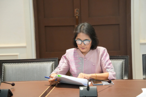 การประชุม คกก.ดำเนินงานการจัดทำแบบประเมินผลความพึงพอใจของผู้รับบริการของพนักงานในสถาบันอุดมศึกษา สายสนับสนุน ครั้งที่ 3/68