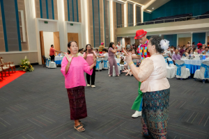 มรภ.เทพสตรี จัดงานมุทิตาจิตเกษียณอายุราชการ บุคลากรมหาวิทยาลัยราชภัฏเทพสตรี ประจำปี พ.ศ. 2568 