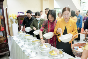 สำนักศิลปะและวัฒนธรรม จัดพิธีทำบุญทักษิณา เพื่อถวายเป็นพระราชกุศลและน้อมรำลึกในพระมหากรุณาธิคุณ รัชกาลที่ 9 เนื่องในวันนวมินทรมหาราช
