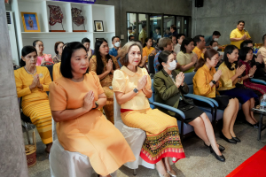 สำนักศิลปะและวัฒนธรรม จัดพิธีทำบุญทักษิณา เพื่อถวายเป็นพระราชกุศลและน้อมรำลึกในพระมหากรุณาธิคุณ รัชกาลที่ 9 เนื่องในวันนวมินทรมหาราช