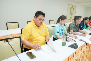 มรภ.เทพสตรี จัดประชุมเตรียมงานพิธีพระราชทานปริญญาบัตร ประจำปี พ.ศ. 2568 ครั้งที่ 1/68
